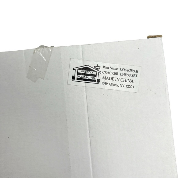 Vintage Friendly Home Parties Cookies & Cracker Chess Checkers Set - Picture 11 of 12